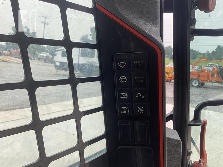 2021-bobcat-t66-image-19