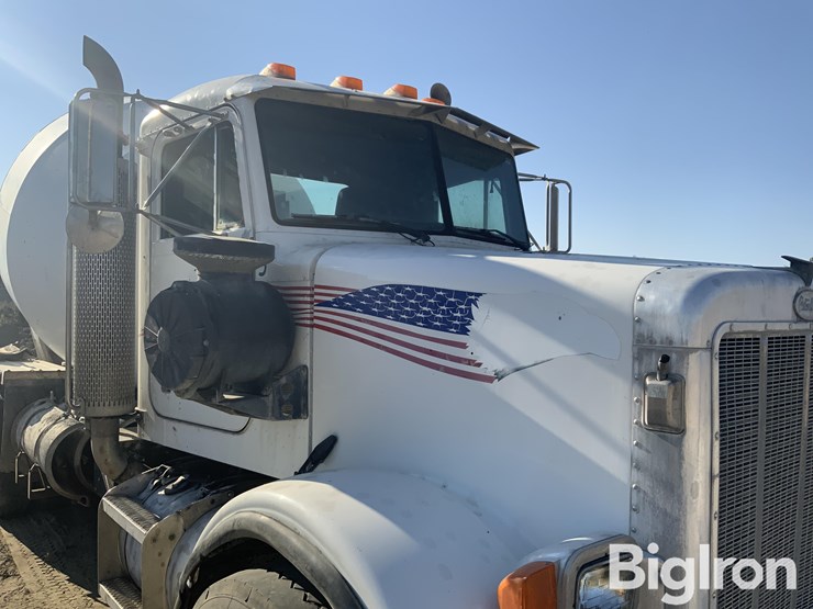 1995-peterbilt-357-image-15
