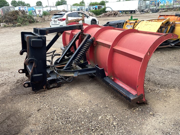 #9866-•-12'-wheel-loader-monroe-snow-plow-image-3