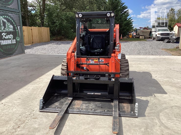 2023-kubota-ssv75-image-7