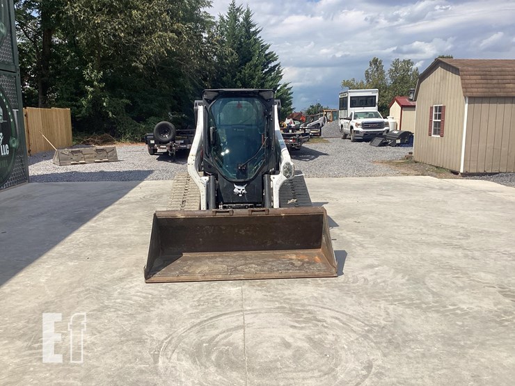 2022-bobcat-t76-image-11