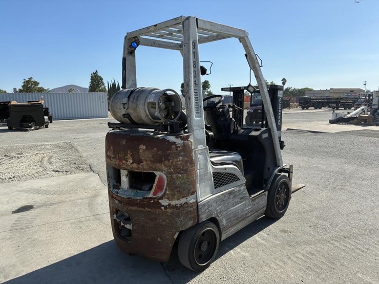 2015-unicarriers-mcp1f2a20lv-forklift-image-3
