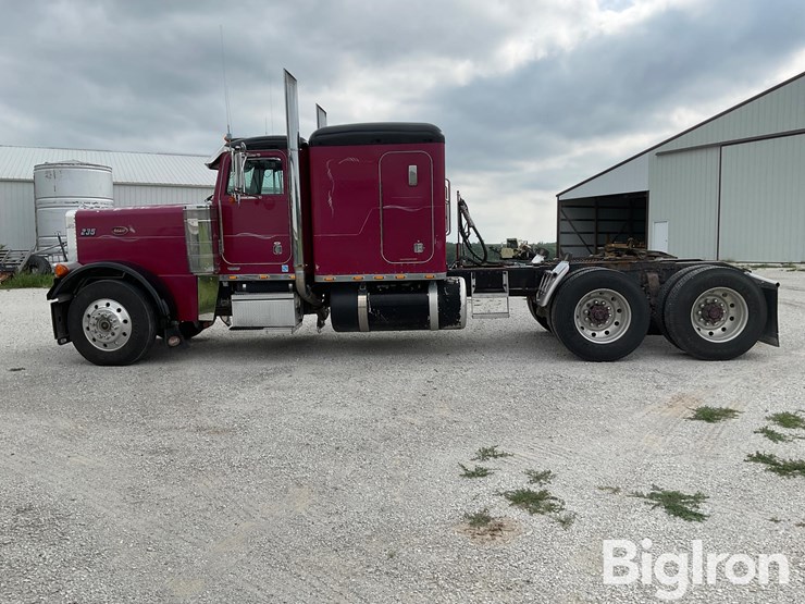 1989-peterbilt-379-image-8