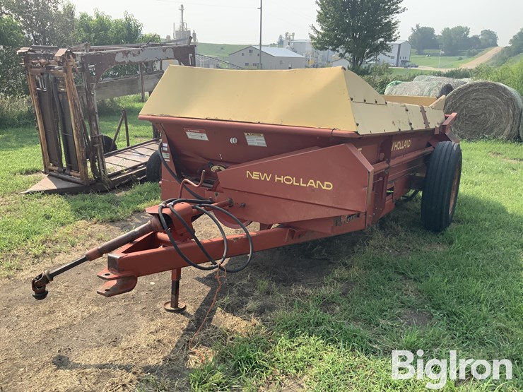 new-holland-155-image-1