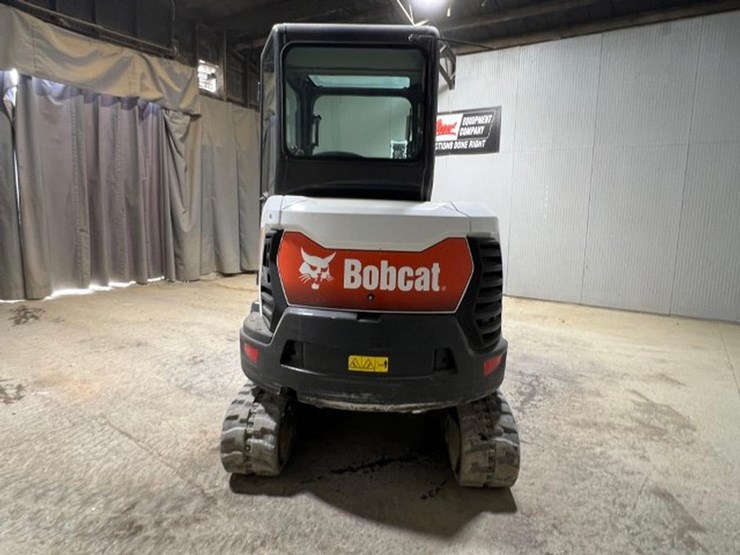 2020-bobcat-e32i-image-4