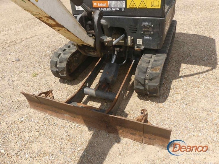 2020-bobcat-e20-image-6