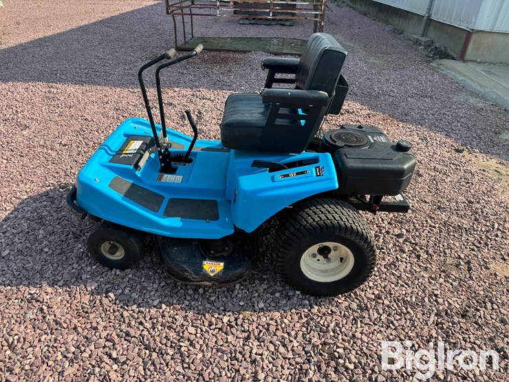 dixon-ztr4421-image-8