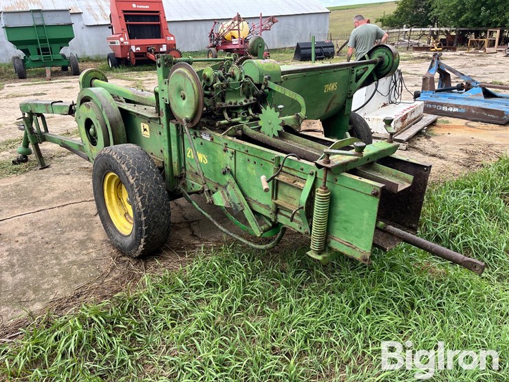 john-deere-214-image-7