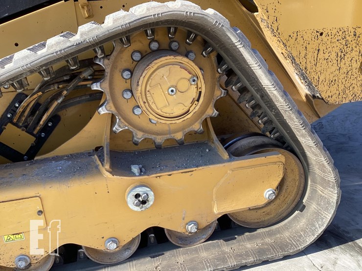 2021-caterpillar-299d3-image-10