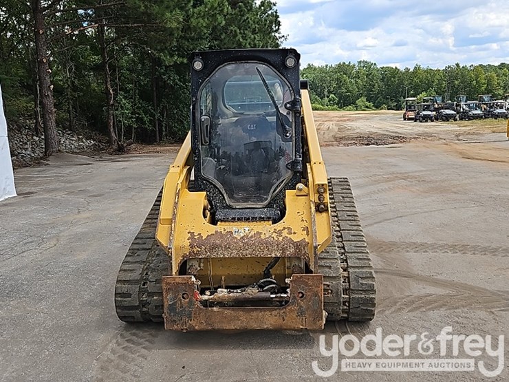 2020-caterpillar-299d3-image-14