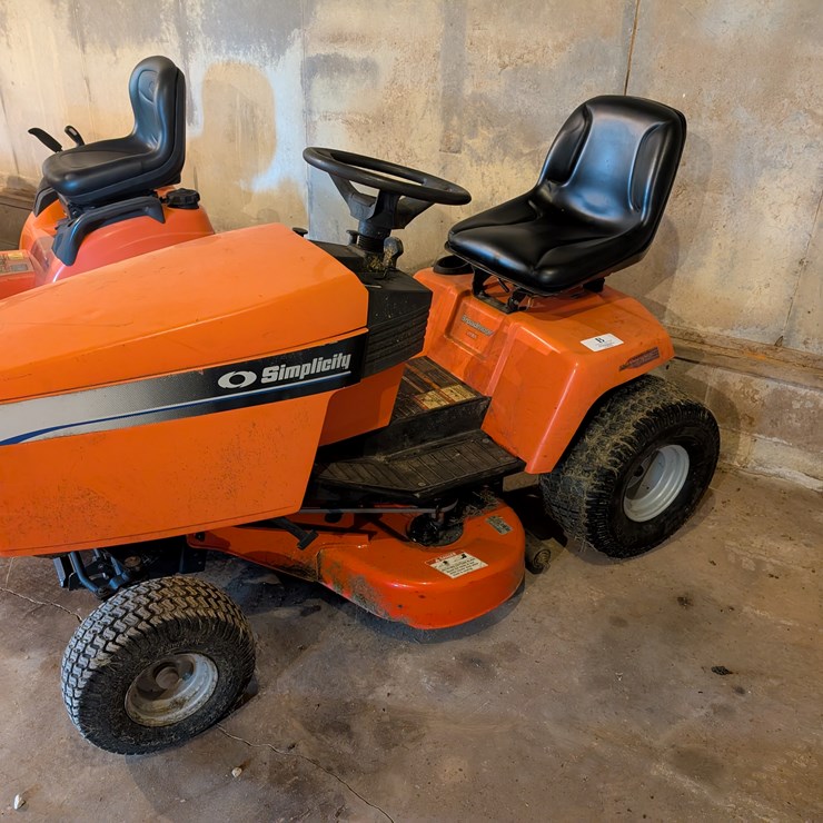 #3000 • Simplicity 38" Broadmoor Lawnmower