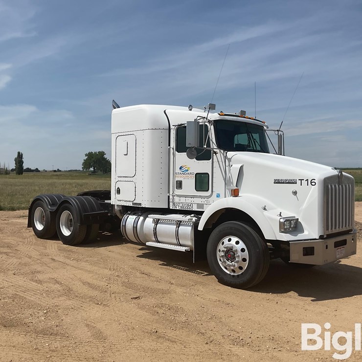 2001 KENWORTH T800