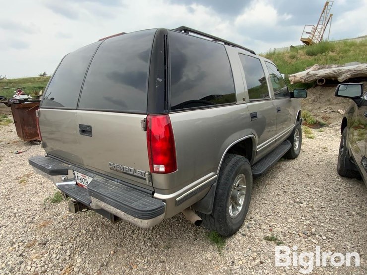 1999-chevrolet-tahoe-image-5