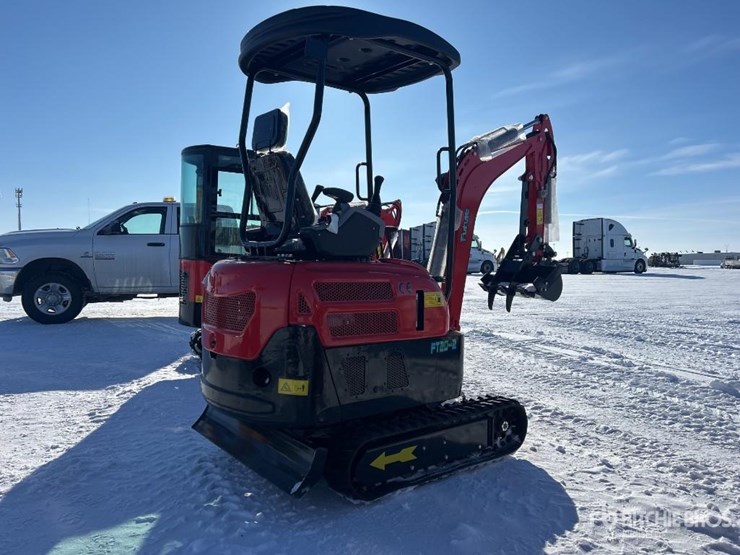 #1202-•-new-future-ft20-mini-excavator-image-2