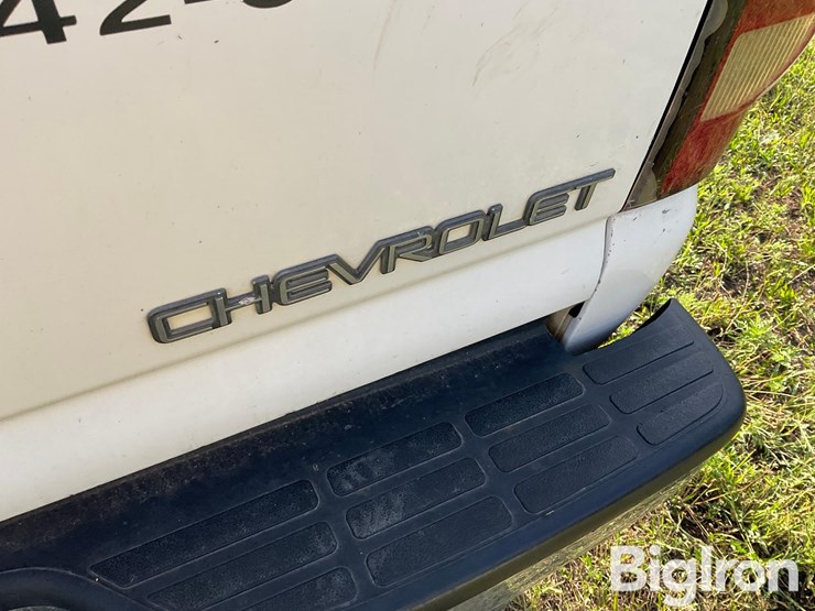 2004-chevrolet-2500-image-20