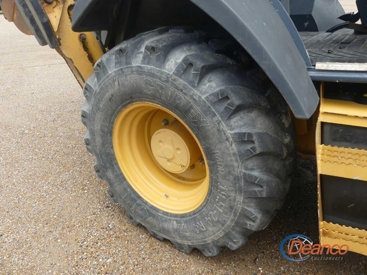 2014-deere-310sk-image-11