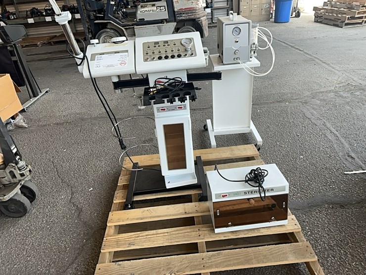 lot#-943---skin-care-machines-image-1