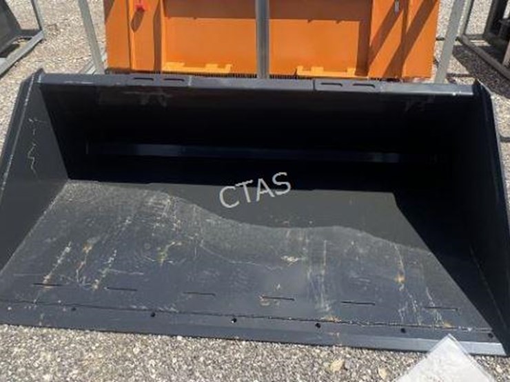 #14-•-wolverine-66"-skid-steer-bucket-image-1