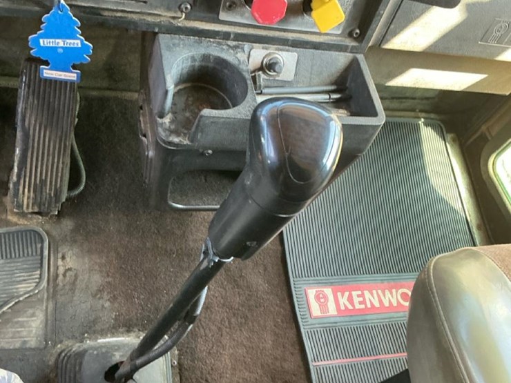 1997-kenworth-t800-image-39