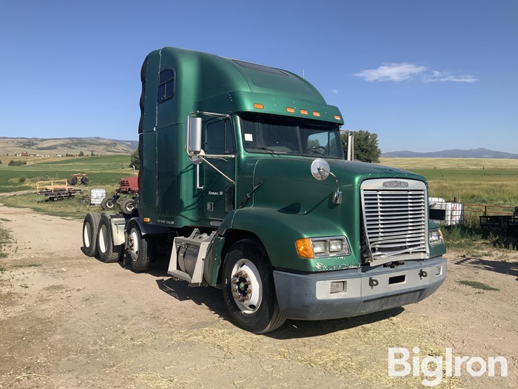 1995-freightliner-fld112-image-3