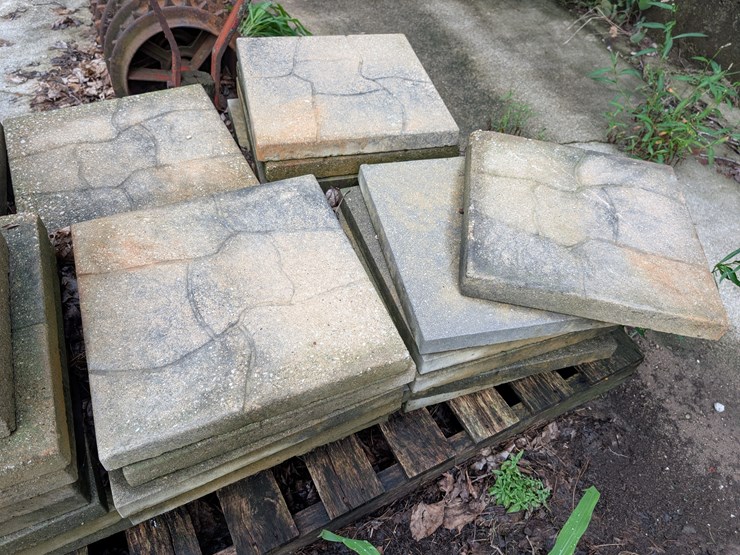 #2992-•-concrete-pavers-image-4