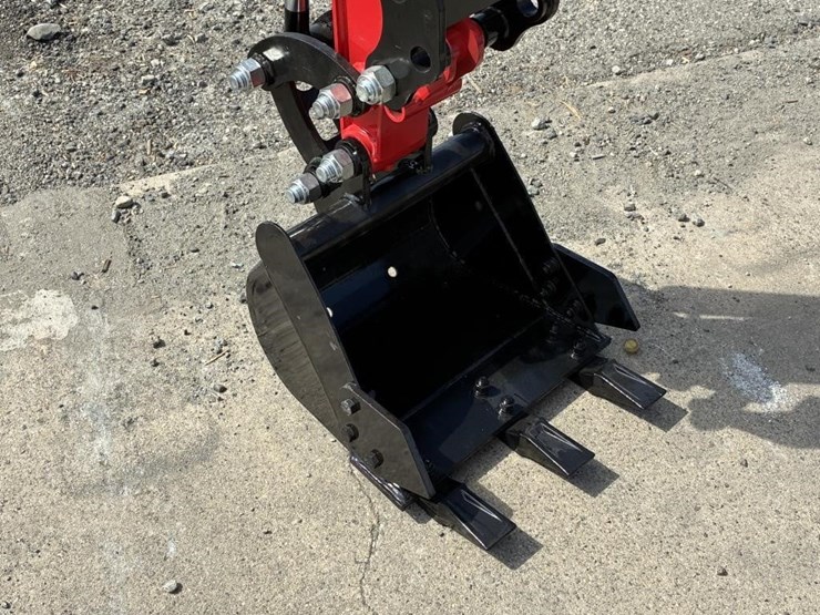2025-vicsec-vc15-hydraulic-excavator-image-11