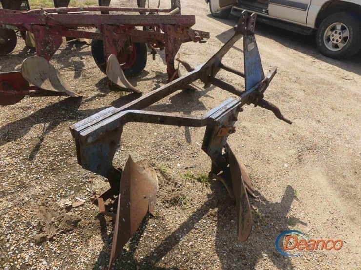 2-row-plow-image-1