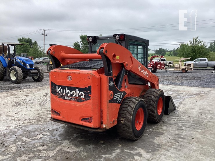 2021-kubota-ssv75-image-4