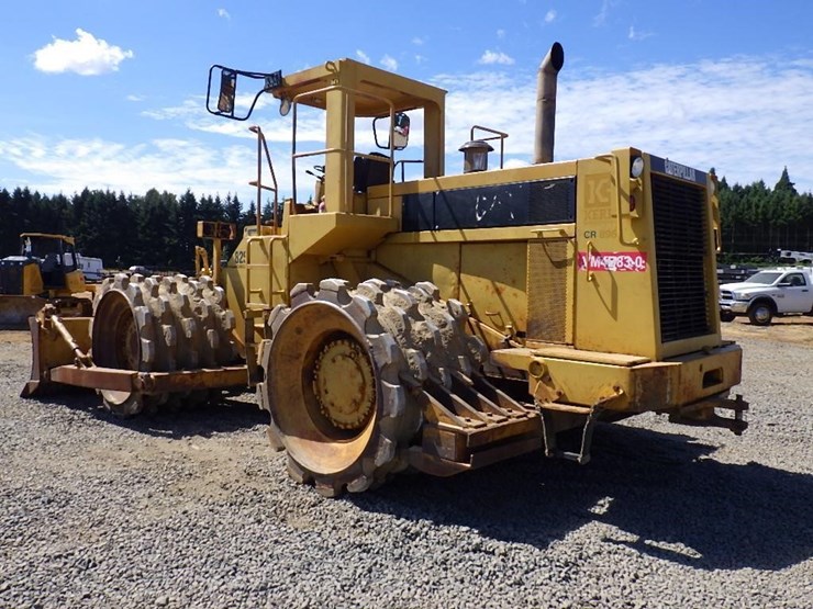 1986-caterpillar-825c-image-5