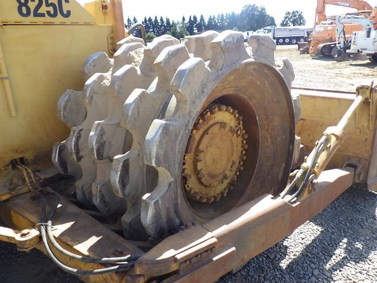 1986-caterpillar-825c-image-55