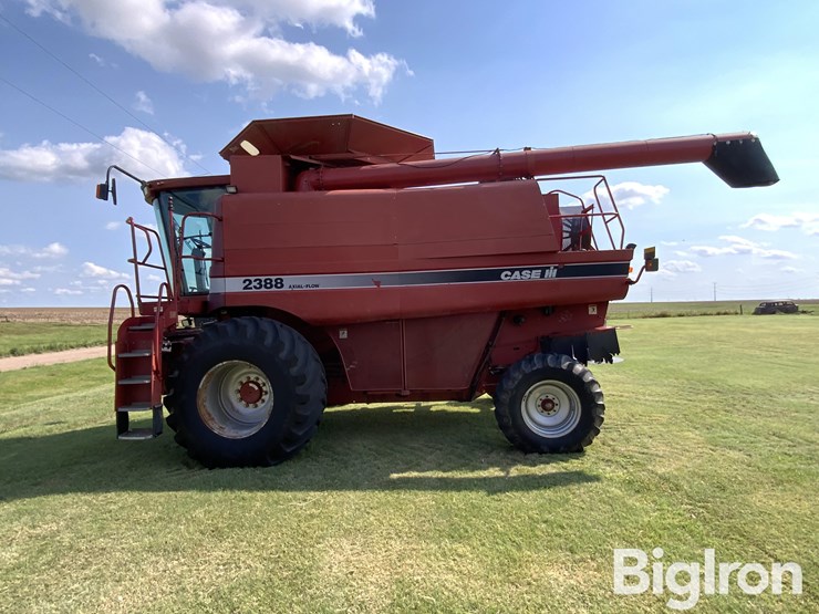 2001-case-ih-2388-image-8