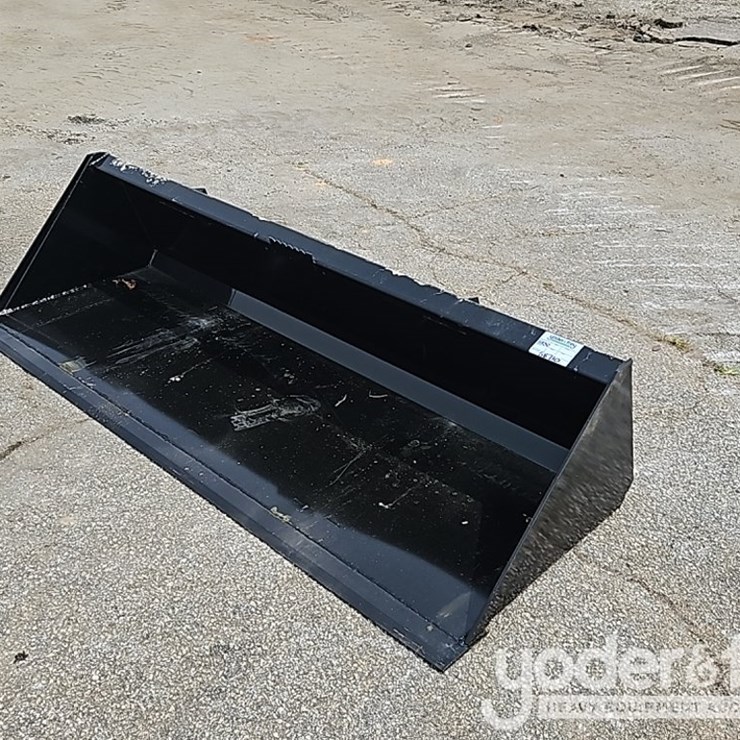 Unused 84" Bucket to suit Skidsteer