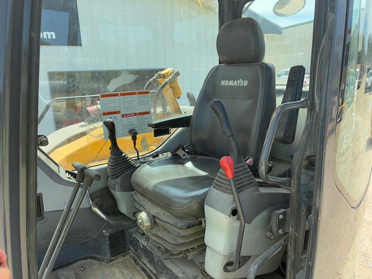 komatsu-pc78mr-6-image-25