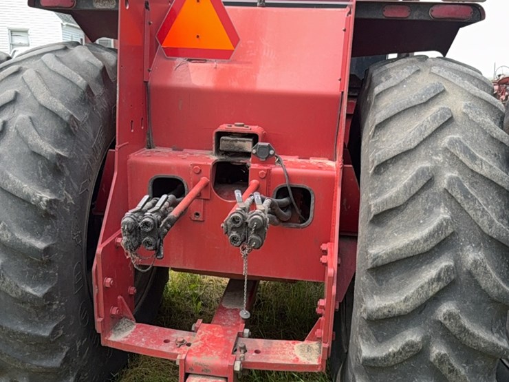 case-international-9230-4wd-tractor-image-7