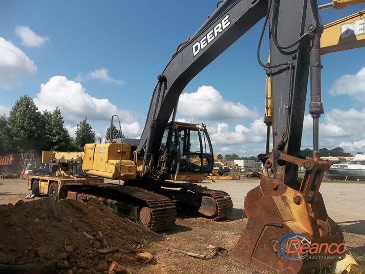 deere-270d-lc-image-7