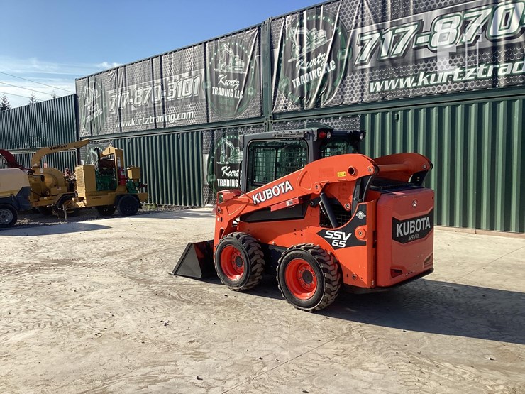 2018-kubota-ssv65-image-3