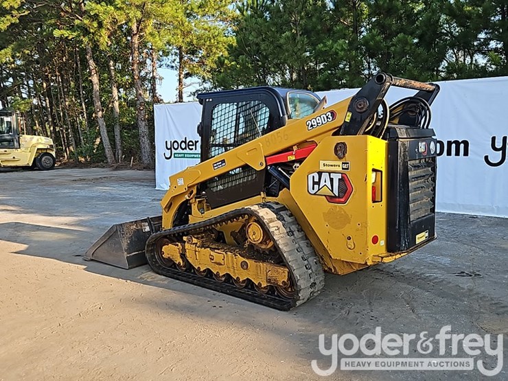 2021-caterpillar-299d3-image-4