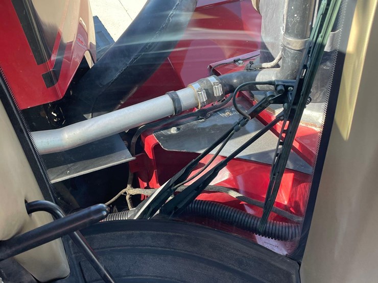2012-case-ih-350-image-51