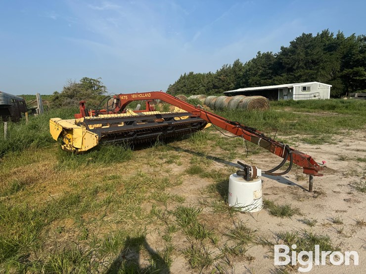 new-holland-1475-image-3