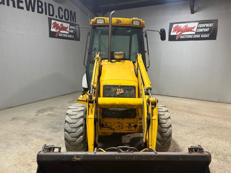 jcb-2cx-image-9