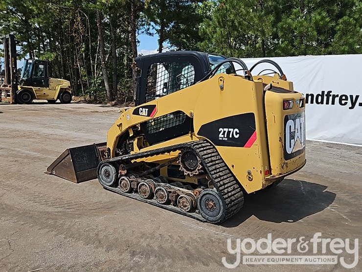 2006-caterpillar-277d-image-4