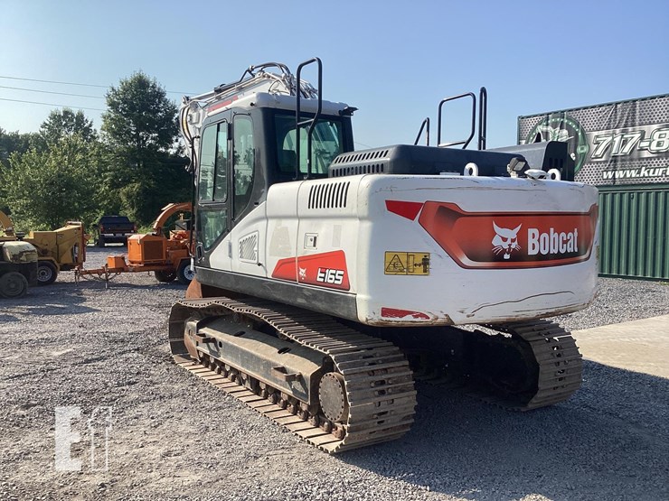 2021-bobcat-e165-image-2