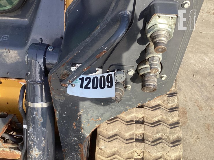 2020-deere-333g-image-19