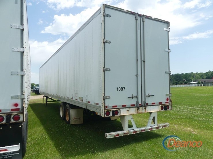 2007-strick-trailer-image-3