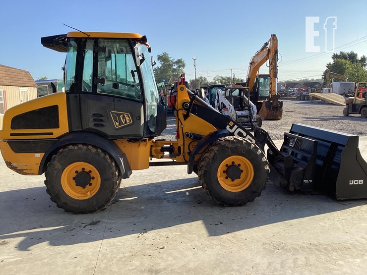 2019-jcb-409-image-5