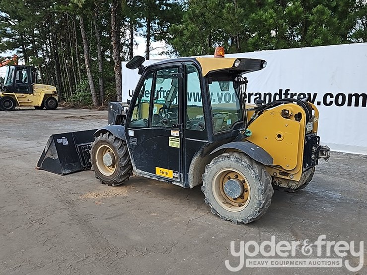 2015-caterpillar-th255c-image-3