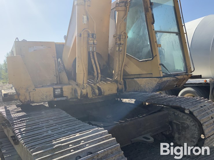 caterpillar-235c-image-13