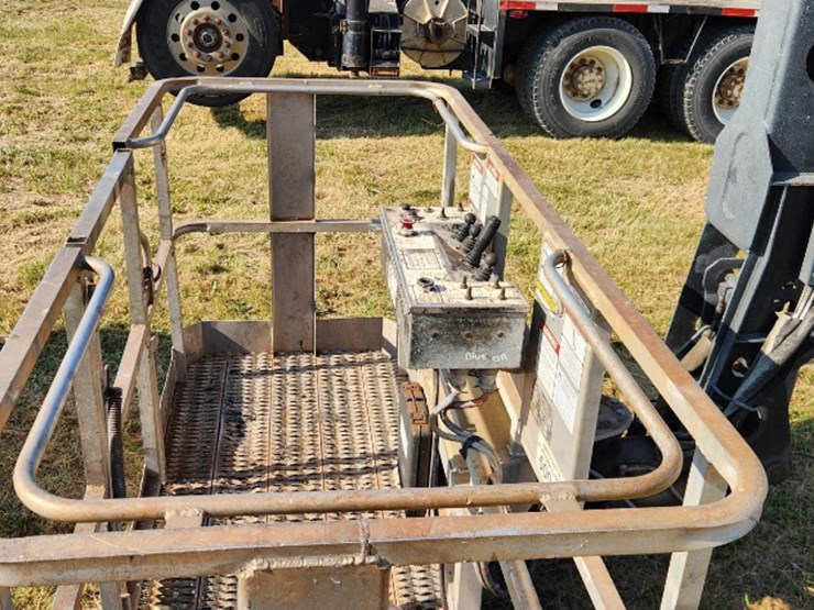 2000-cummins-4bt-image-11