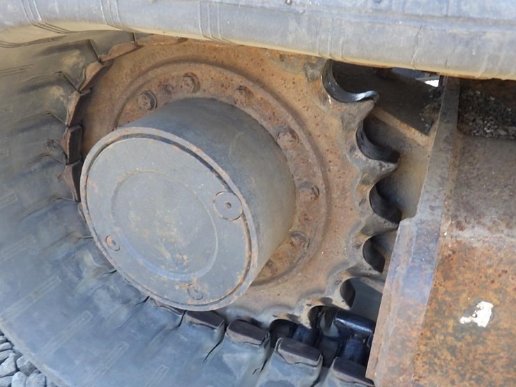 2019-bobcat-e85-image-45