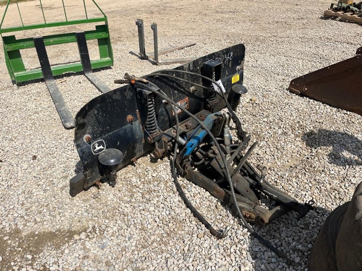 john-deere-72-image-6